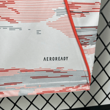 Carregar imagem no visualizador da galeria, Camisa II Bayern de Munique 2025/26