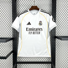 Carregar imagem no visualizador da galeria, Camisa I Real Madrid 2025/26