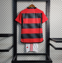 Carregar imagem no visualizador da galeria, Kit Infantil Flamengo - 23/24