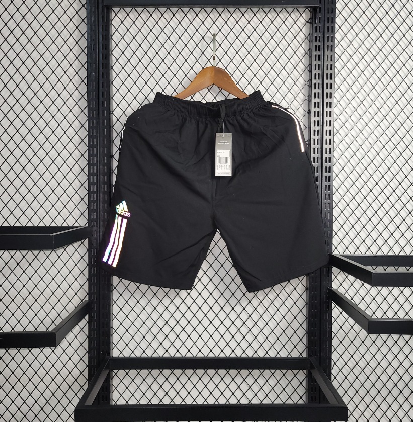 Shorts adidas com bolso hotsell
