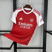 Carregar imagem no visualizador da galeria, Camisa I Arsenal 2025/26