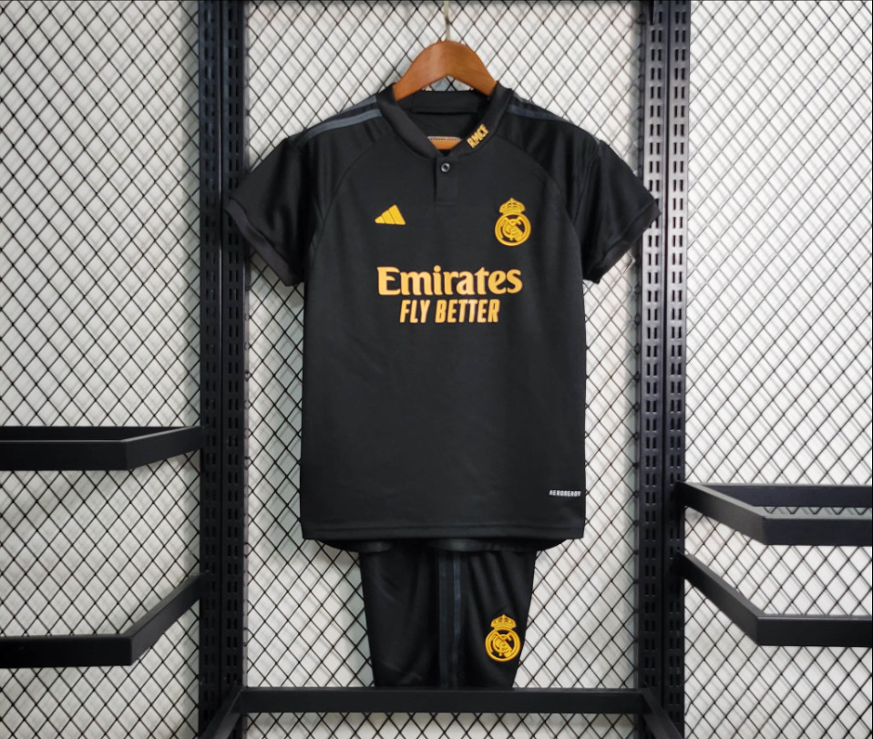 Kit Infantil Real Madrid - 2023/24