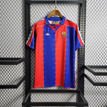 Carregar imagem no visualizador da galeria, Camisa Retrô Barcelona I 1993/94
