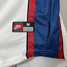 Carregar imagem no visualizador da galeria, Camisa Retrô Barcelona II 1998/99
