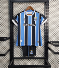 Carregar imagem no visualizador da galeria, Kit Infantil Grêmio - 23/24
