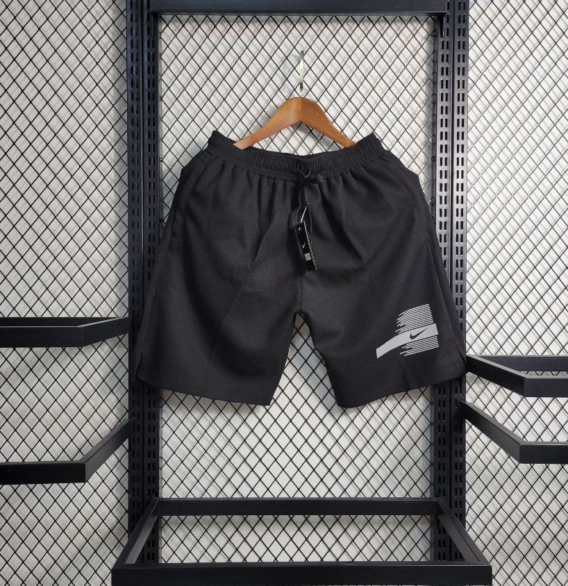 Shorts Nike Preto - Com Bolso