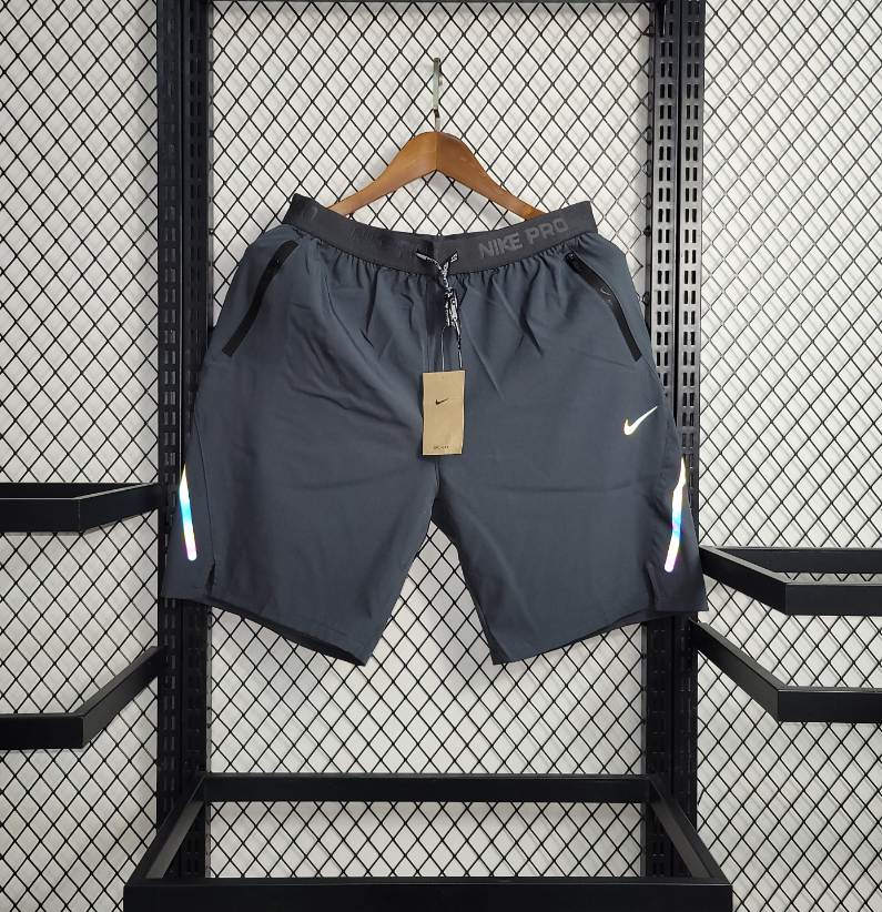 Shorts Nike Pro - Com Bolso