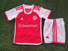 Carregar imagem no visualizador da galeria, Kit Infantil Internacional I - 24/25
