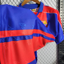 Carregar imagem no visualizador da galeria, Camisa Retrô Barcelona I 1993/94
