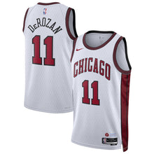 Carregar imagem no visualizador da galeria, Regata Nike Chicago Bulls City Edition 22/23
