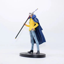 Carregar imagem no visualizador da galeria, Action Figure Trafalgar Law - One Piece
