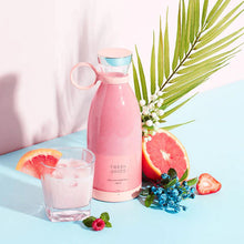 Carregar imagem no visualizador da galeria, Fresh Juice® - Garrafa Shaker Portátil
